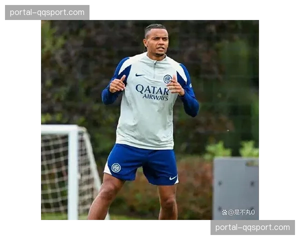 国米狂攻未果，阿坎吉射门中柱错失扳平良机