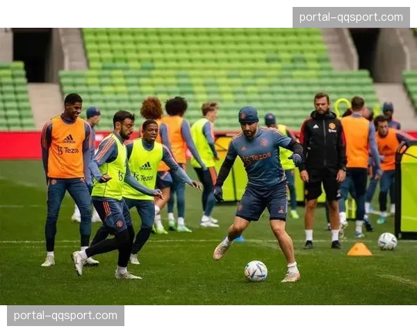 “动态：多位退役球星组建的播客网络，获得风险投资，将专注足球历史内容制作”